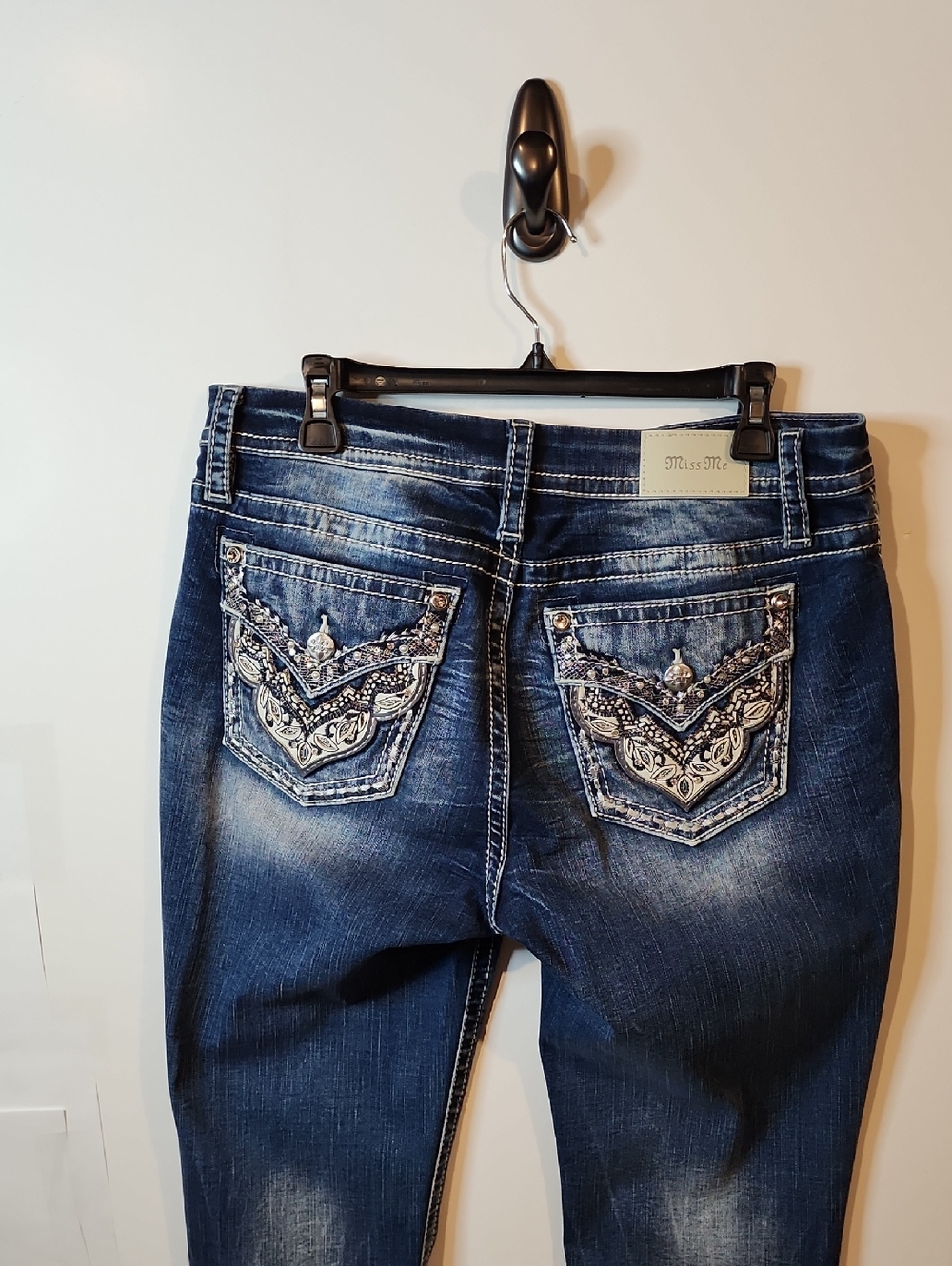 Miss Me Curvy Ankle Skinny Jeans NWOT Size 31 X 27 - Picture 6 of 10